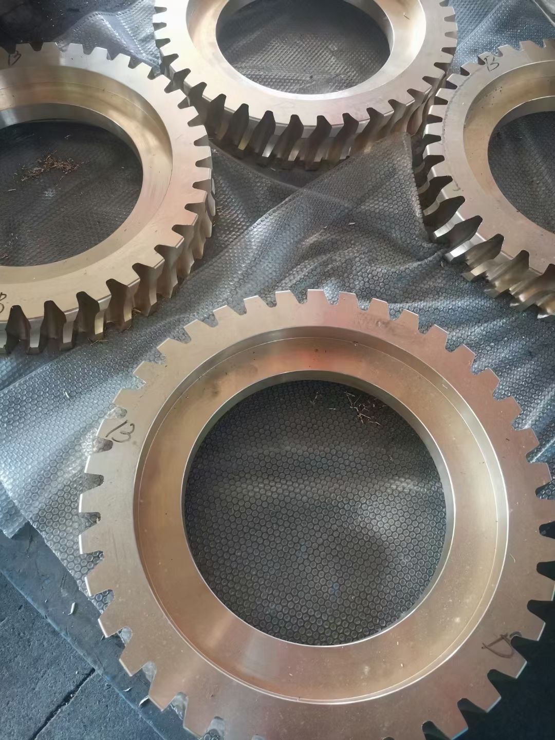 Copper nut & gear